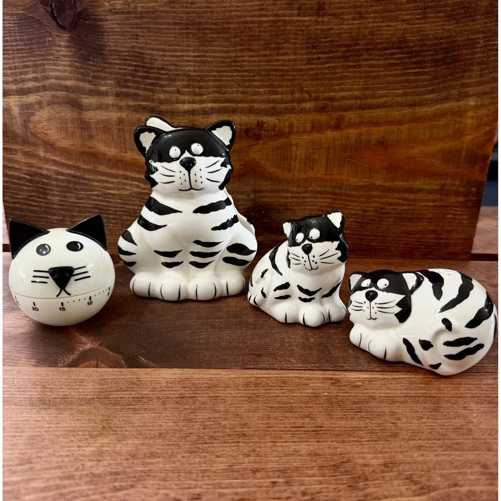 VTG 3pc Burton+Burton Chester Cat & More Salt Pepper Shakers Napkin Holder Timer